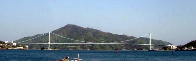 Akinada Bridge spanning to Shimokamagari Island