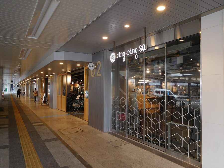 Playatre Tsuchiura concourse with cycle racks