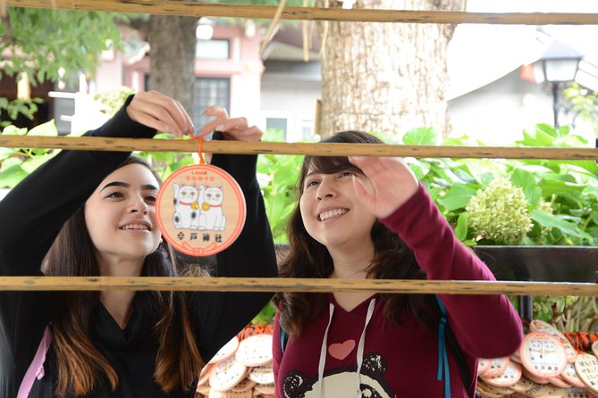 2.5 Hour-Guided Cycle Tour in the Central Tokyo - Senso-ji with time to leave the bike behind