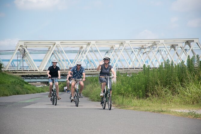 3-Hour Tokyo Private E-Bike Tour Starting from Your Hotel - Why an e-bike is a smart way to see Tokyo