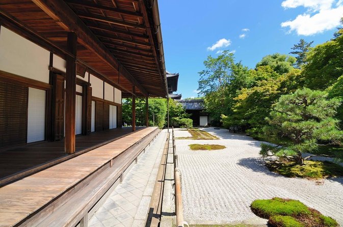 4.5-Hour Kyoto Bike Tour with Lunch and UNESCO Zen Temples - Key points at a glance