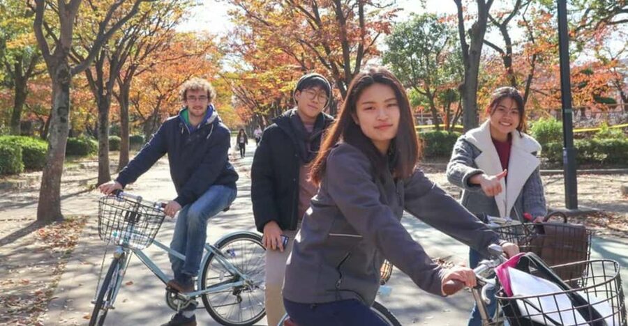 5-Hour Osaka Highlights Bike Tour with Lunch - The ride across Osaka and along the river