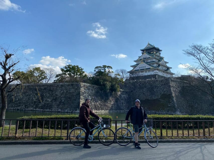 5-Hour Osaka Highlights Bike Tour with Lunch - What guides add to the experience