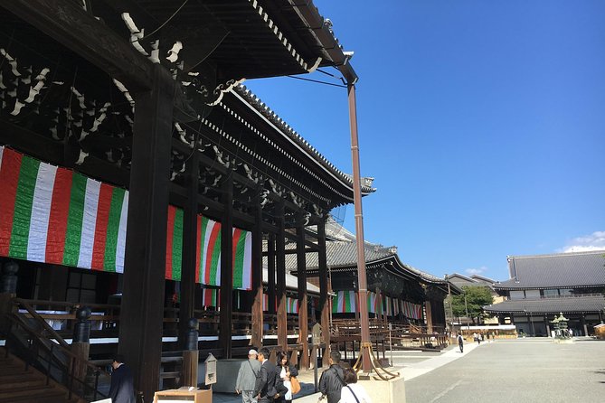 Bike Tour Exploring North Kyoto plus Lunch - Kitano Tenmangu and the Rhythm of a Local Shrine