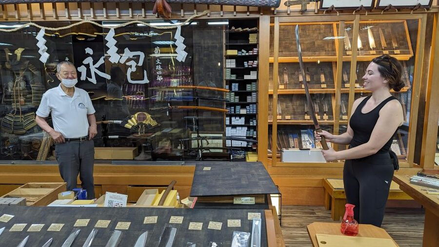 E-Bike Nara Highlights - Todaiji, Knives, Deer, Shrine - Is $90 a fair price?