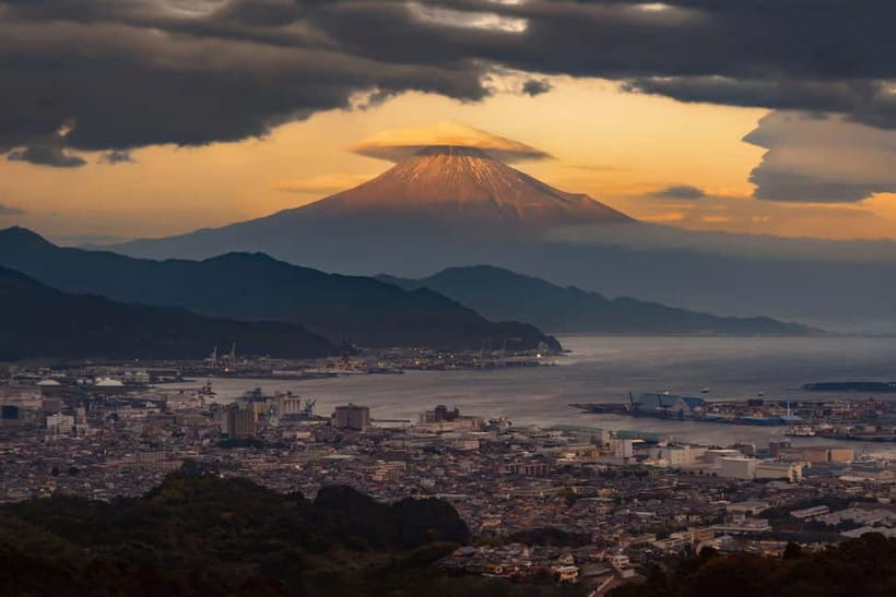 From Tokyo: Private Motorcycle Tour - Fuji, Hakone, Onsen - Shakushi Pass and the optional museum stretch