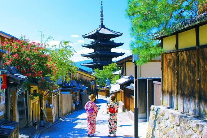 KIYOTO’s Kyoto Private E-Cycling Tour: Highlights & Hidden Gems - Shimogamo Shrine and the Kamogawa Delta