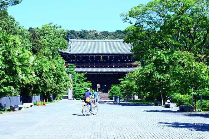 Kyoto E-Bike Tour of Hidden Gems, Backstreets and Temples - Key points to know before you book