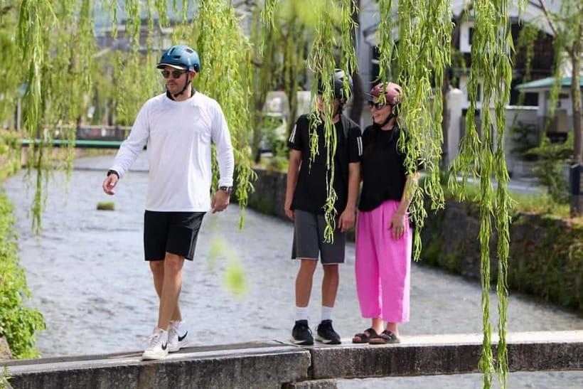Kyoto: Hidden Gems E-Bike Tour Through Backstreets & Temples - Why an e-bike is a good fit for Kyoto
