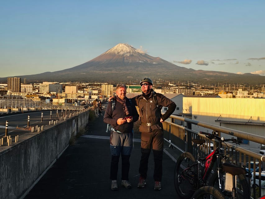 Mount Fuji E-Bike Tour: Explore Nature and History - Suzukawaminato Park and the first coastal views