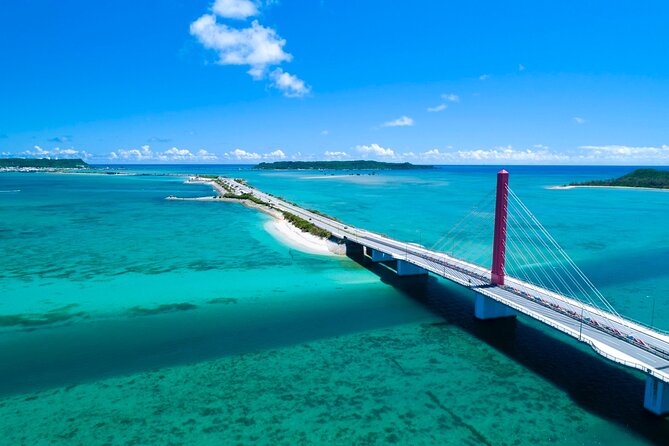 Okinawa 3 Hour Bike Tour with English Speaking Guide - Key points at a glance