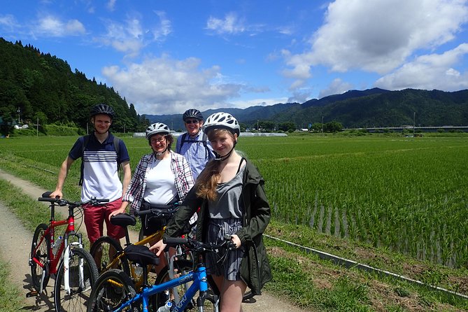 Private Afternoon Cycling Tour in Hida-Furukawa - Is the private format really private?