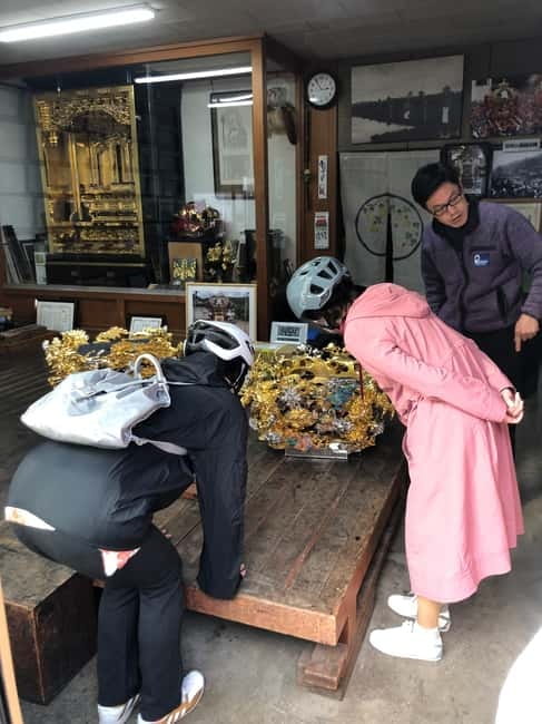 Ride around the Castle. Slurp like a Local - Riding through Himeji’s old town