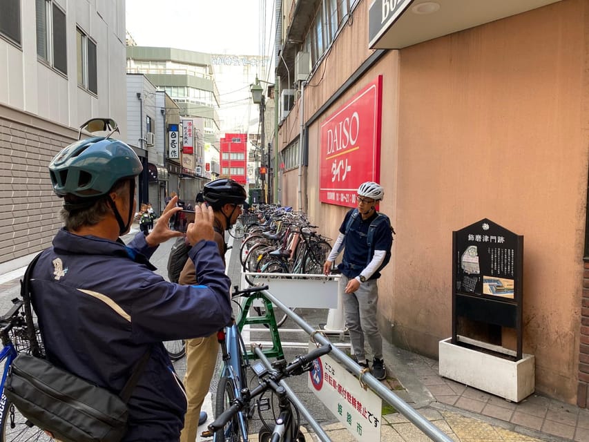 Ride around the Castle. Slurp like a Local - Himeji Castle from the outside