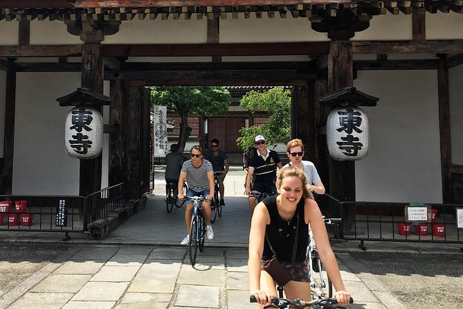 South Kyoto in a Nutshell: Gentle Backstreet Bike Tour! - The guides shape the experience