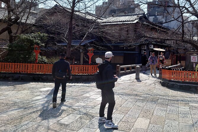 Start from Kyoto Station: Early Morning E-Bike Tour with Kyotoite - Fushimi Inari and its thousands of torii gates
