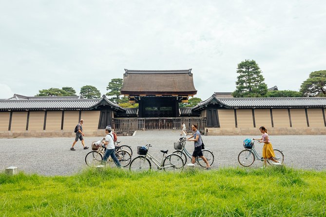 The Beauty of Kyoto by Bike: Private Tour - Gion and the Shirakawa riverside