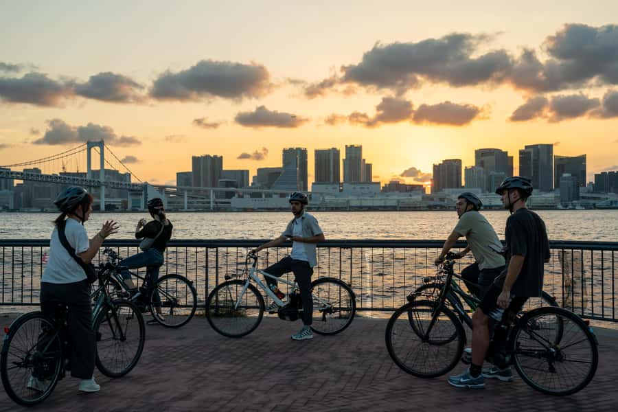 Tokyo Bay Area: Sunset Night View 3h E-bike Guided Bike Tour - Sunset over the bay, then Tokyo after dark